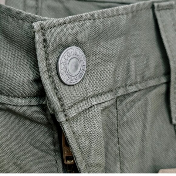 Levi's Superlow Loose Cargo Pants 27 Green NWT - Picture 4 of 8